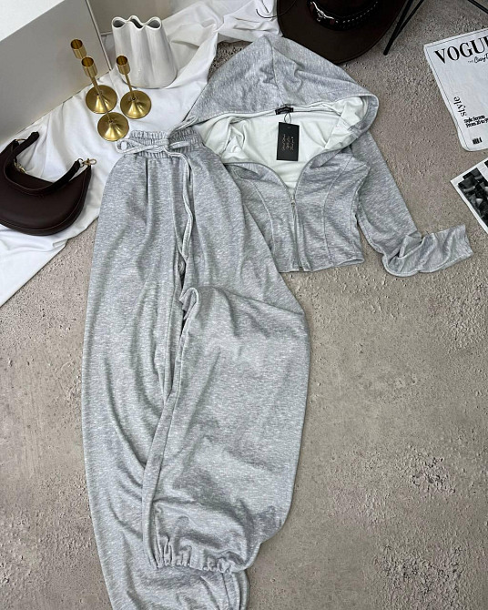 Женский прогулочный костюм двойка: кофта и штаны велюр Серый, 42/44 Одесса - изображение 1