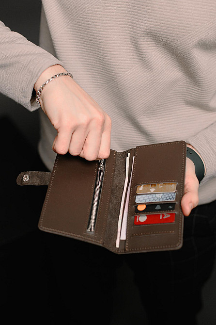 Мужское портмоне из натуральной гладкой кожи SR014 (Коричневый) Сумы - изображение 6