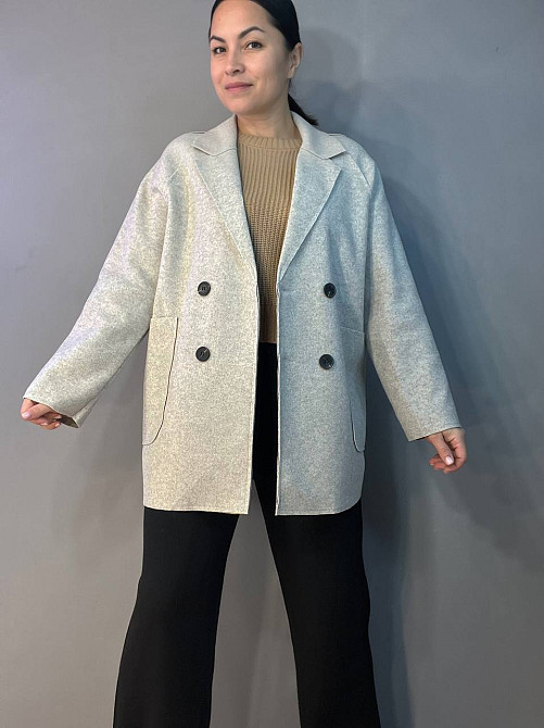 Жакет женский LADY YEP 2057 оверсайз удлиненный с карманами бежевый, бежевый, one size Киев - изображение 2