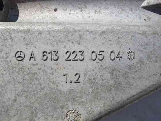 Mercedes-Benz  A6132230504 Кронштейн опори двигуна правий OM648 R6 3.2 cdi E-Class W211 до рестайлу Одесса
