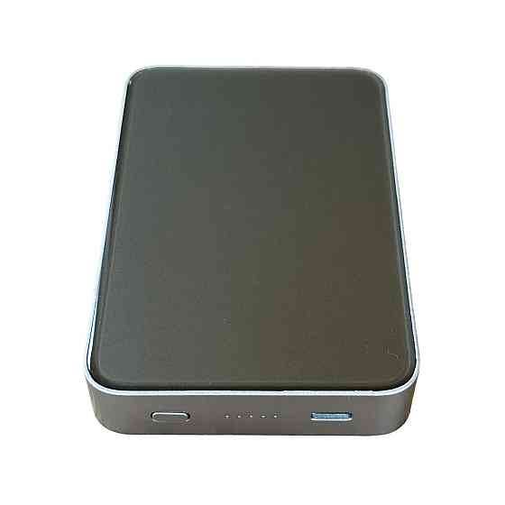 PowerBank E61B з MagSafe ємністю 10000 mAh - Золотий титан Київ