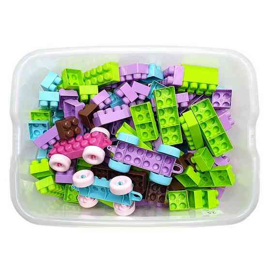 Детский блочный конструктор 