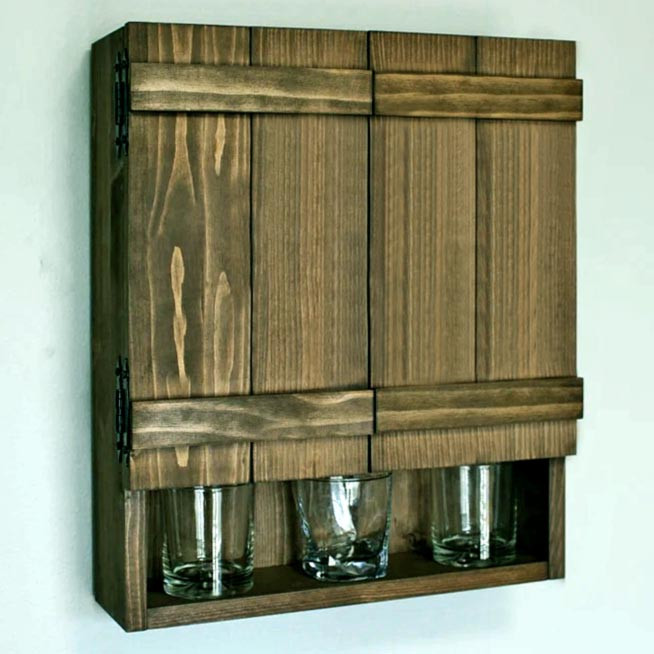 Настенный бар 