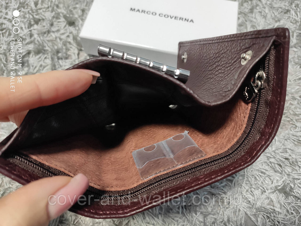 Коричневая кожаная ключница кошелек с карабинами под каждый ключ Marco Coverna (5551-2) Киев - изображение 4