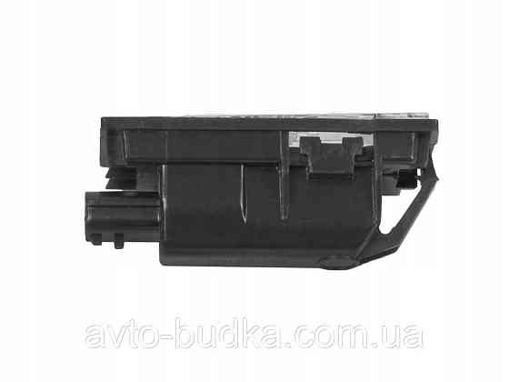 Ліхтар освітлення номерів на Renault Fleunce 2010> Abakus 042-22-900 Новий Розділ