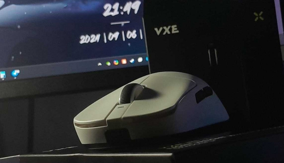 Безпроводная игровая Мишка VGN VXE R1 SE+ Киев - изображение 3