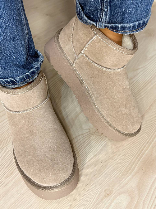 Угги женские Hengji 25-3 натуральная замша короткие на высокой подошве бежевые, 37, 23,5 см Киев - изображение 5