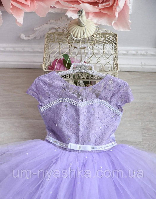 Нарядное платье для девочки 