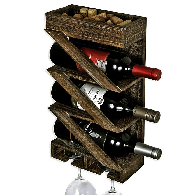 Настенная винная полка 