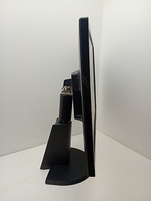 Монітор 24" LG 24EB23PM-B Black (товар вживаний) Луцьк - фото 4