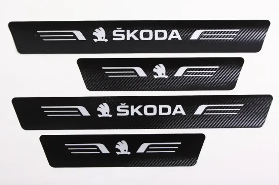 Наклейка на пороги Skoda черный карбон Автограф (4 шт.) Винница