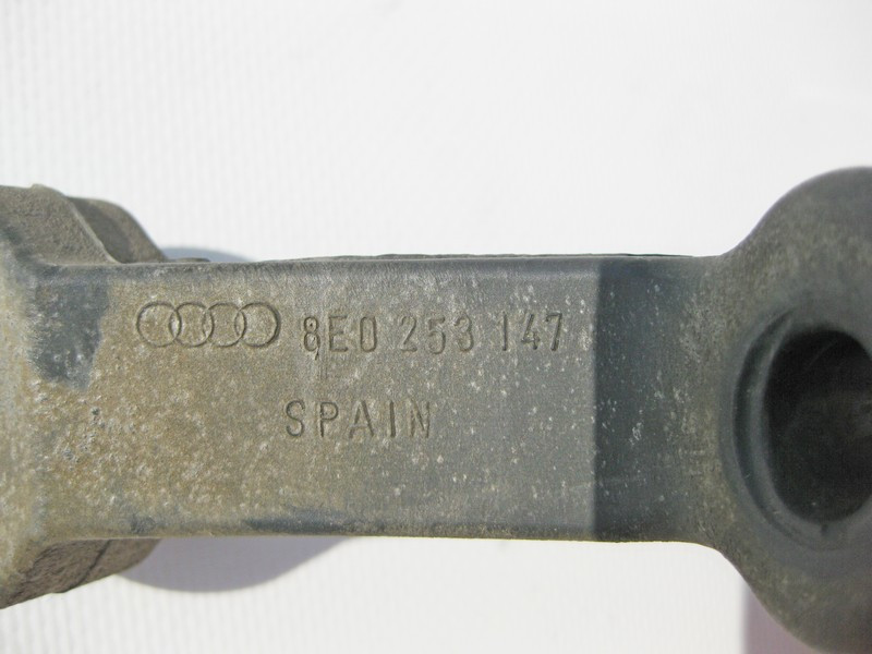 Audi  8E0253147 Гумовий підвіс глушника Audi A3 A8 Одесса - изображение 7