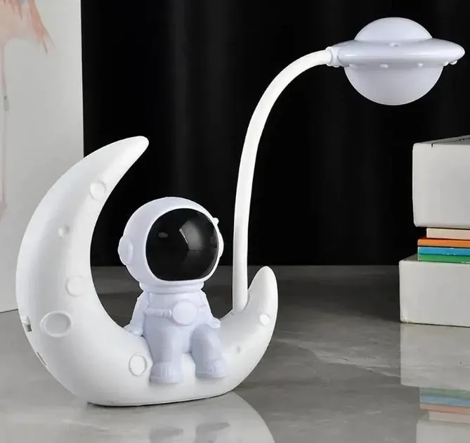 Ночник-проектор Космонавт на місяць з акумулятором та ефектом зоряного неба для спальні та дитячої Одеса - фото 3