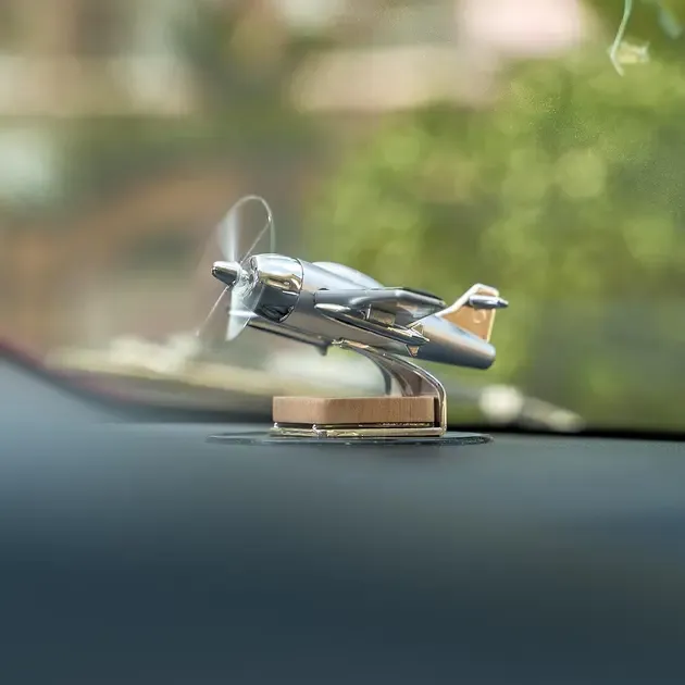 Креативный автомобильный освежитель, ароматизатор воздуха в виде самолета с вращающимся пропеллером от солнечной панели Коломыя - изображение 3