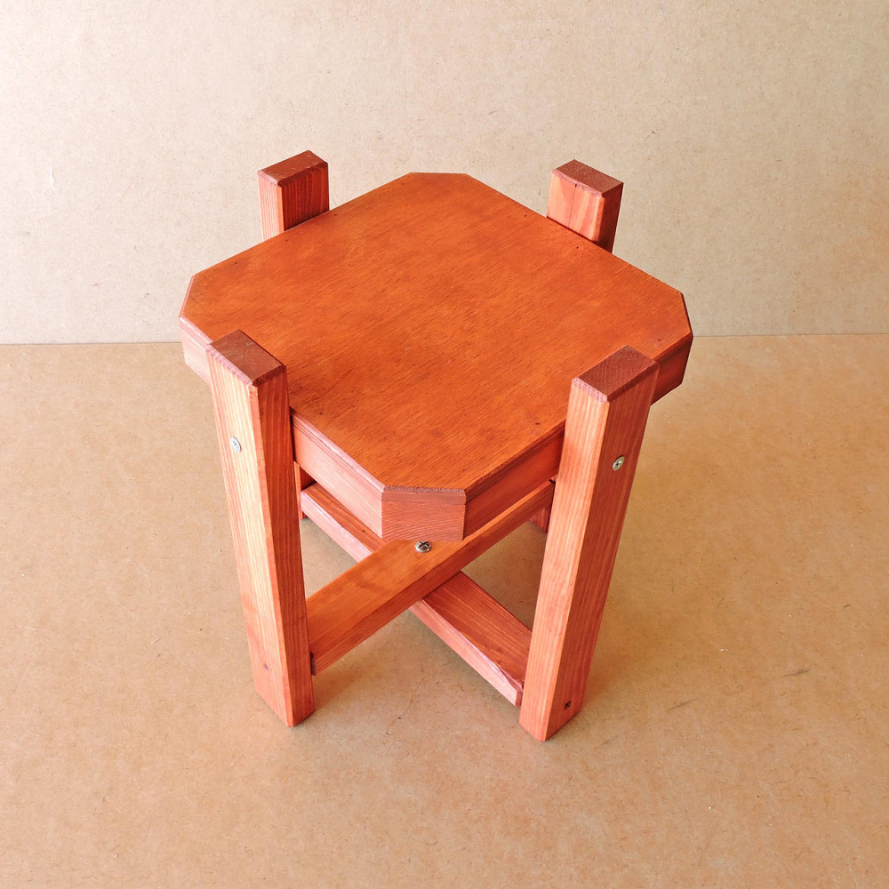 Подставка для цветов 