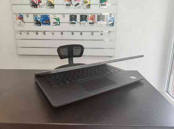Новенький ноутбук Dell Latitude 3410 (Core i3/4GB/128GB) Киев