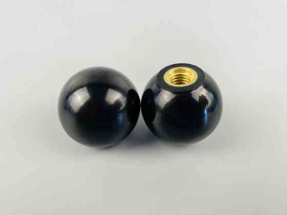 Наконечник важеля універсальний М10, D32 (шар чорний), латунна втулка різь внутрішня М10 Мукачево