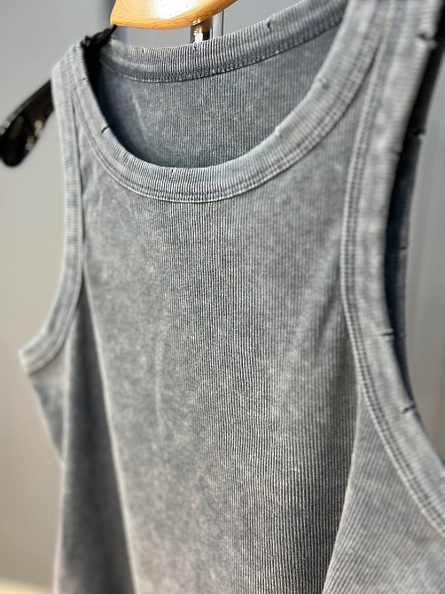 Майка жіноча YI FANG 501-2733 варена рубчик порізані шви one size, сірий, one size Київ - фото 3