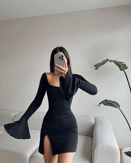 Жіноче обтисле базове плаття з квадратним вирізом мікродайвінг Чорний, 46/48 Одеса - фото 2