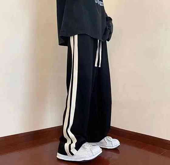 Унисекс брюки оверсайз кроя с лампасами двунить Одесса