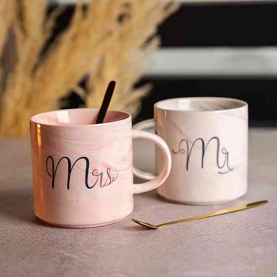 Yiwu Набір парних порцелянових чашок Mr&Mis 2 (шт) по 400 (мл) чашки на подарунок з ложкою FM-2 Коломия