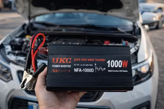 Преобразователь напряжения 12V-220V UKC 1000 Вт с чистой синусоидой / автомобильный инвертор 12 В в 220 В с цифровым дисплеем и USB выходом Коломия