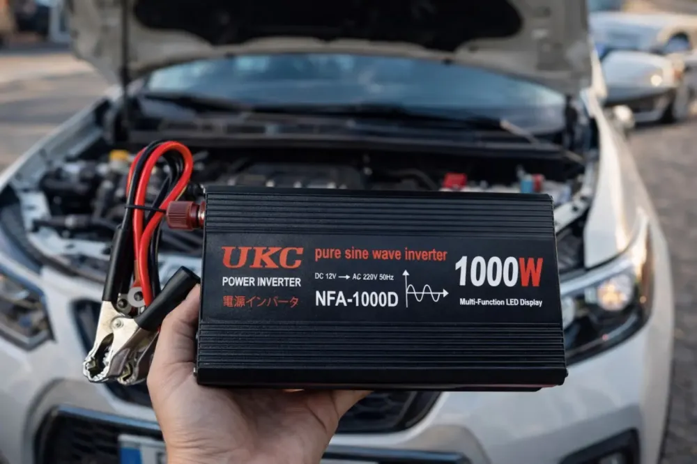 Преобразователь напряжения 12V-220V UKC 1000 Вт с чистой синусоидой / автомобильный инвертор 12 В в 220 В с цифровым дисплеем и USB выходом Коломия - фото 4