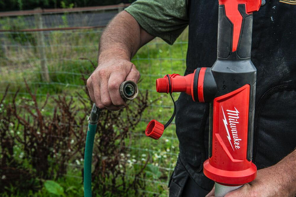 Насос для перекачки воды аккумуляторный MILWAUKEE M18 BLSWP-801 FORGETM Одесса - изображение 8