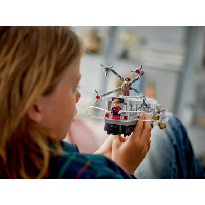 Конструктор LEGO Super Heroes Человек-паук против Дока Ока: Сцена в метро (76321) Винница - изображение 10