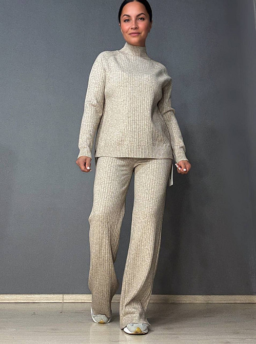 Костюм женский Accorddream 8703-28108 свитер с брюками в рубчик вязаный оверсайз, бежевый, one size Киев - изображение 1