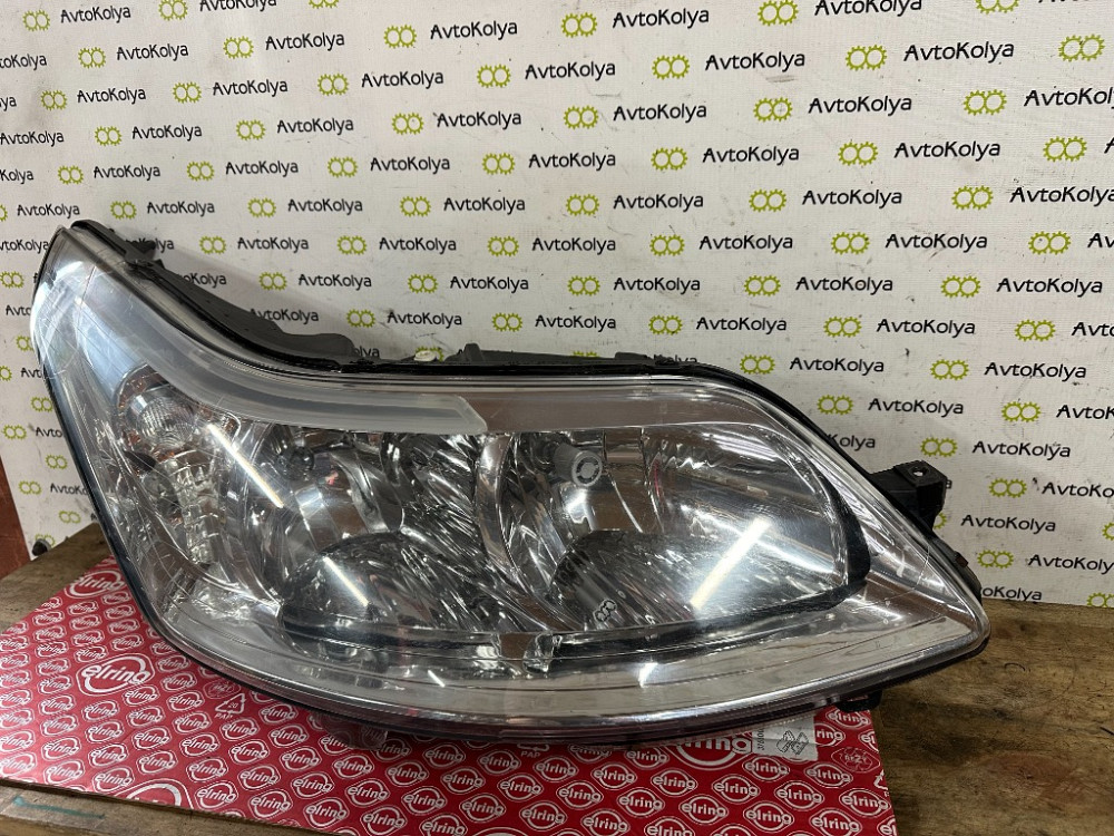 Фара права Citroen C4 2004-2010 Ковель - фото 1