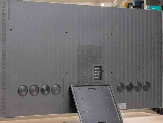 Телевизор: 65