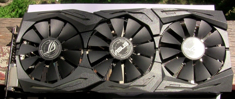 Видеокарта: ASUS ROG Strix 1080ti 11Gb.1080ti, в хорошем состоянии. Киев - изображение 1