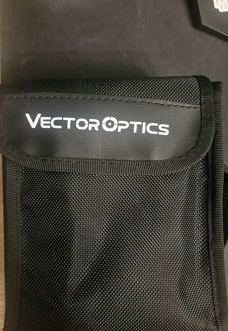 Бинокль Vector Optics Forester 10x42 Киев - изображение 1