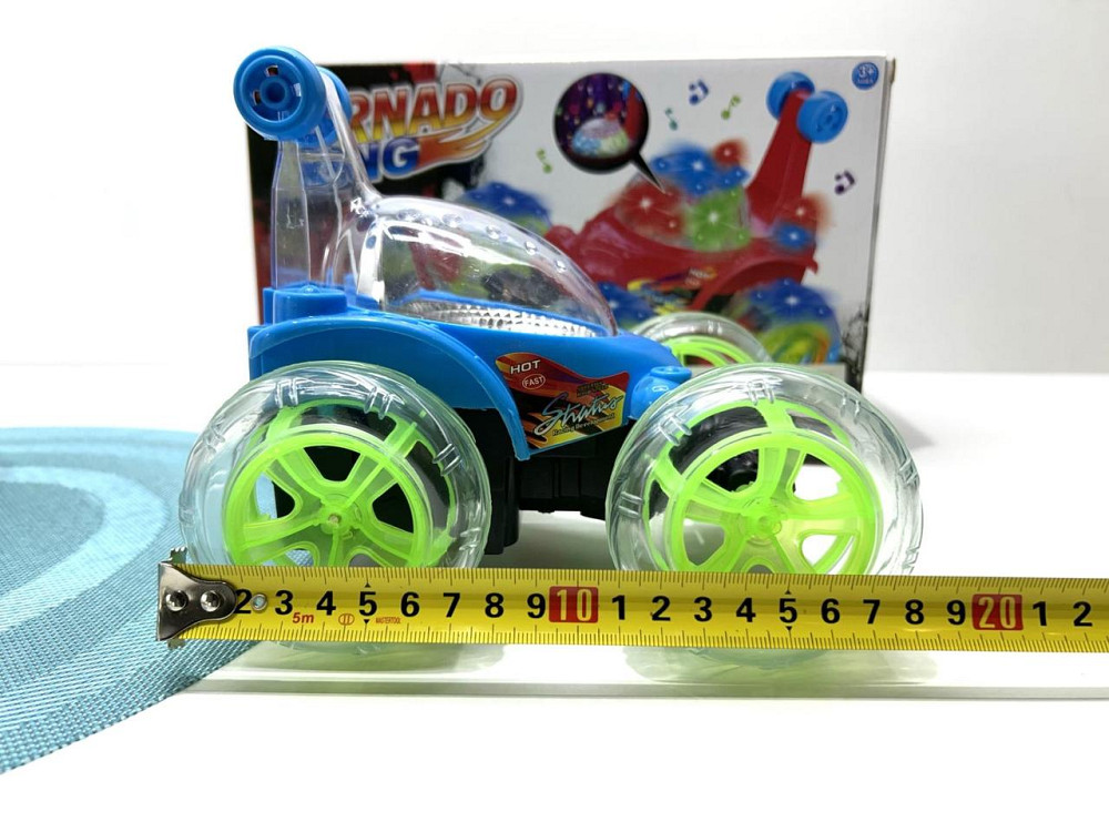 Машина Перевертень трюкова радіокерована зі світними колесами 18 см Синя (3048) Чернігів - фото 4