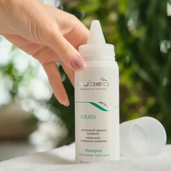 Шампунь проти жирної лупи Nubea Solutia, 200 мл Дніпро
