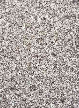 Шпалери вінілові на флізеліні AdaWall Roka 1.06х10 під камінь гранітна крихта структурні сірі 23110-2 Київ