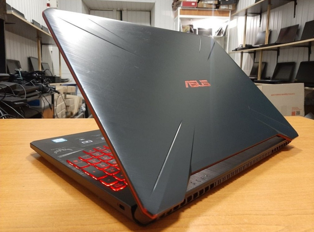 Игровой ноутбук Asus TUF Gaming FX505GE i5 8300H GeForce GTX 1050 Ti 4 Gb SSD + HDD Киев - изображение 4