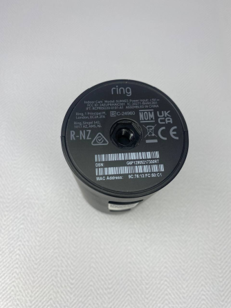 Б/в Компактная HD камера безопасности Ring Indoor Cam SUM4E5 Черного цвета с возможностью подключения Киев
