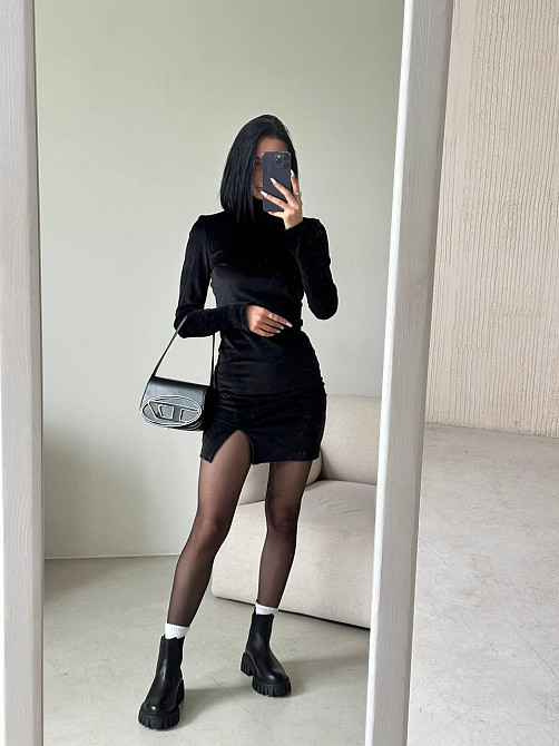 Женское праздничное элегантное велюровое мини-платье Одесса - изображение 4