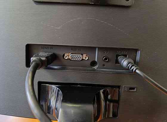 Монітор вигнутий 27