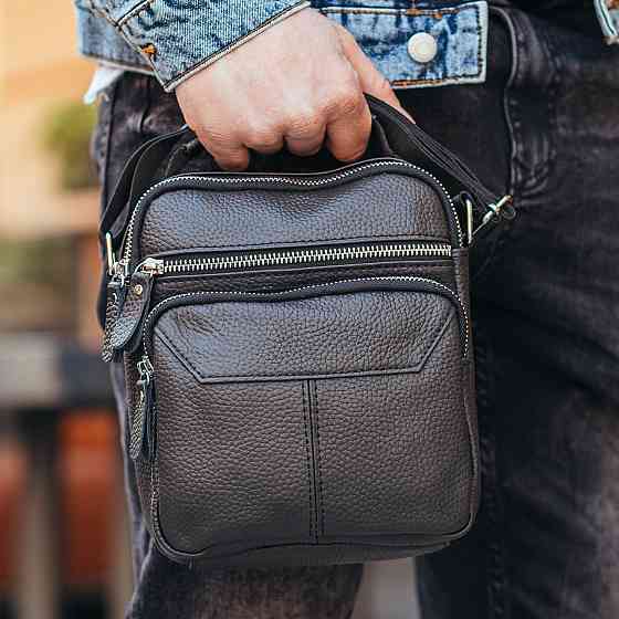 Чоловічий шкіряний месенджер 18x22x8, сумка планшет через плече Tiding Bag A25F-1519A чорний Київ