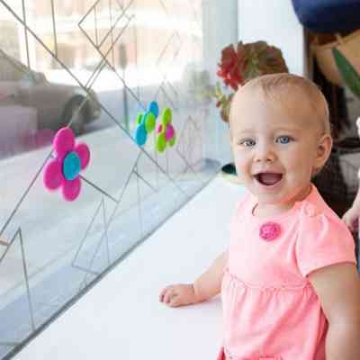 Брязкальце Fat Brain Toys набір прорізувачів-спінерів із присосками Whirly Squigz 3 шт (F210ML) Вінниця