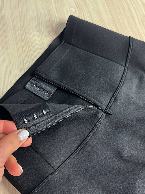 Лосини жіночі Clover 9978 з корсетом на блискавці пуш-ап корегуючі чорні, чорний, M Київ - фото 3