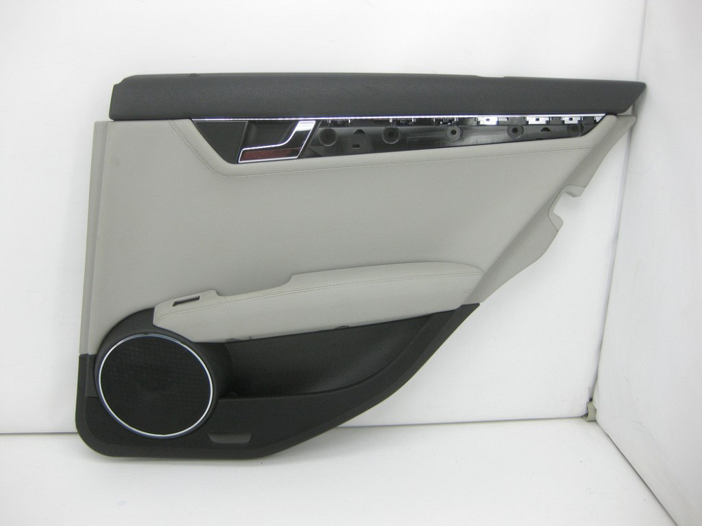 Mercedes-Benz  A2047302562 7H23 Карта чорно-сіра задніх правих дверей C-Class W204 C-Class Estate S204 Одеса - фото 1