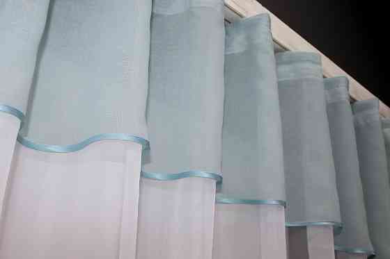 Кухонная гардина VR-Textil № 036к арка белый с голубым 280х170 см (52-0695) Киев