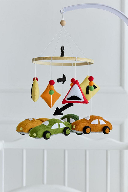 Дитячий музичний мобіль на ліжечко WoollyFox "Маленький водій: машинки та дорожні знаки" на 35 мелод Київ - фото 2