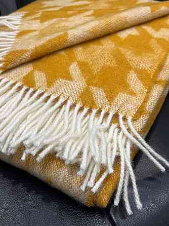 Плед вовняний Vladi 140x200 см жовто-гарячий гірчичний із новозеландської вовни Коломыя