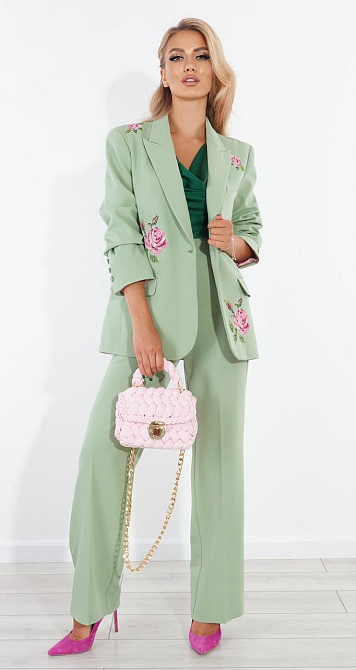 Брючный костюм с вышивкой Киев - изображение 6
