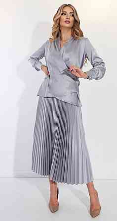 Костюм зі спідницею гофре із шовку (42) Київ